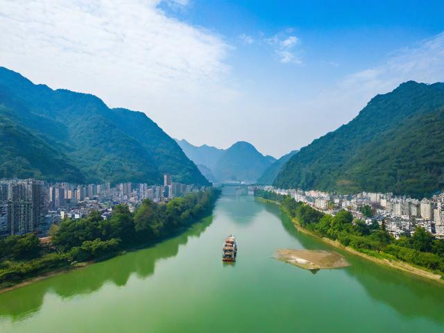 四川看江的旅游景点在哪里