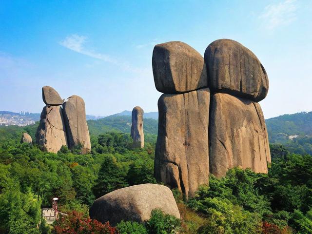 叱石旅游景点在哪里啊多少钱