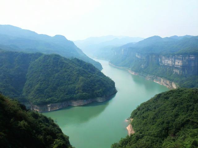 本溪必去旅游景点有哪些?推荐清单与攻略
