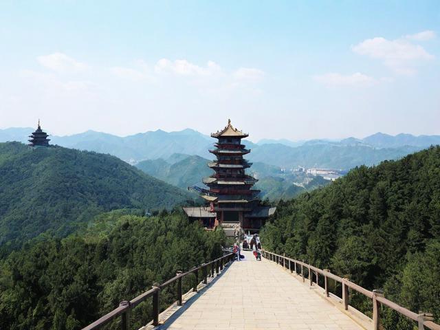 哪里旅游景点人少