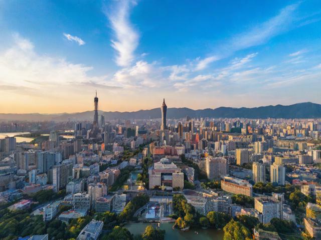 昆明市的浪漫旅游景点在哪里