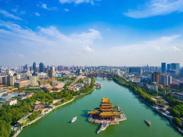 中国各地最值得去的旅游景点有哪些?