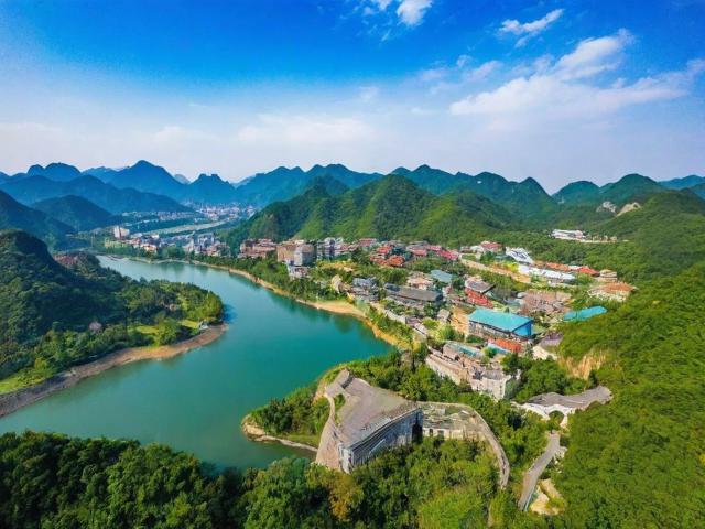 全国旅游景点景区胜地l二百多处分别是哪里