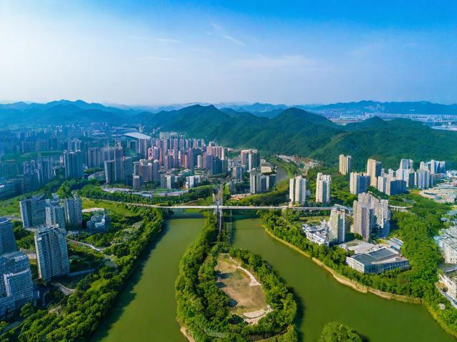 靖州周边有哪些值得一游的景点？，靖州附近有什么好玩的地方推荐？，靖州周边旅游景点哪里值得去？，探索靖州周边，有哪些不容错过的景点？，靖州周边一日游景点推荐？
