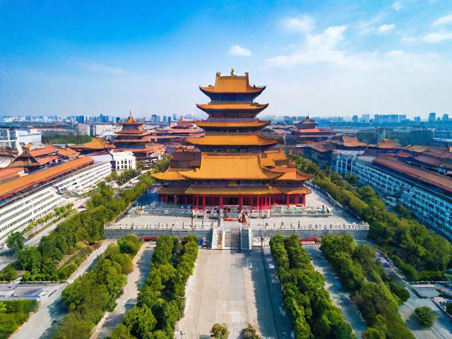 高州市哪里有旅游景点