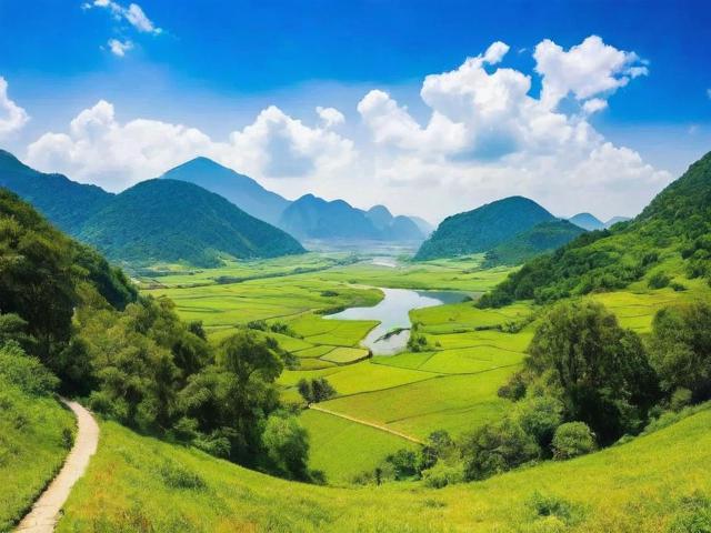 旅游景点两日游去哪里最好玩