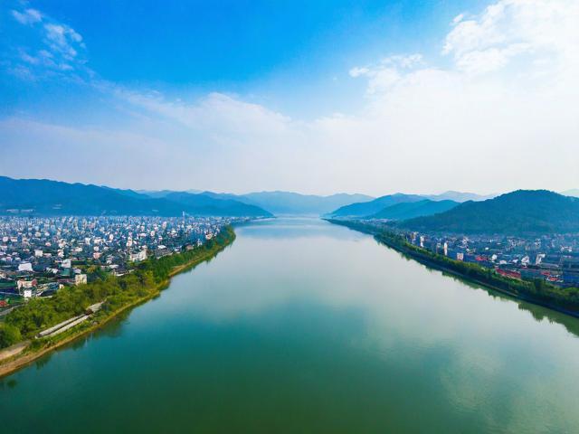 福海旅游有哪些必去景点和最佳游玩时间?