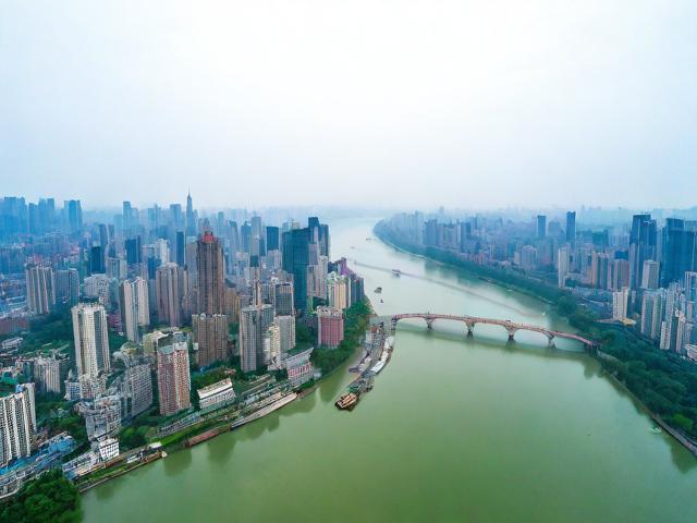 岳阳有哪些必去的旅游景点推荐?