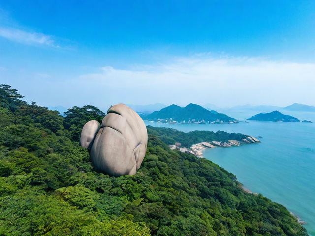罗浮山旅游攻略,有哪些必去景点和特色体验?,罗浮山旅游攻略,如何规划最佳游玩路线?,罗浮山旅游攻略,当地美食推荐有哪些?