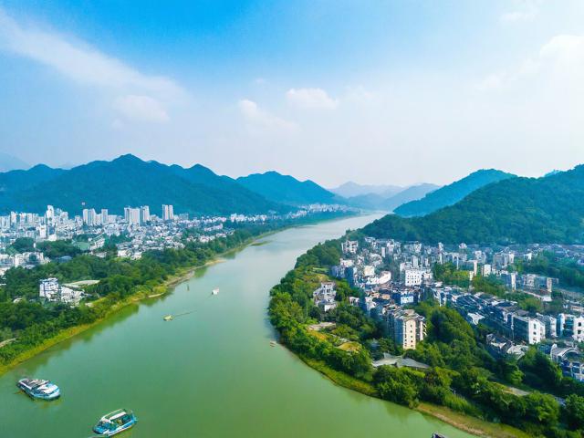 磐安旅游攻略，有哪些必去景点和美食推荐？