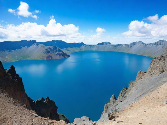 长白山有哪些必去景点？最佳旅游路线推荐