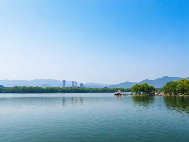 尚湖的旅游景点在哪里