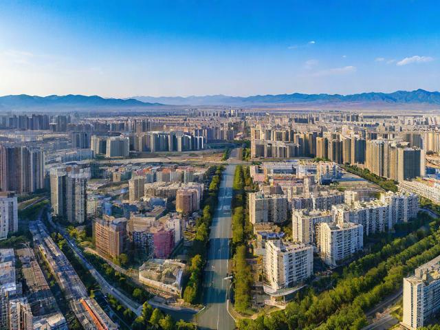 距离伊宁市最近的旅游景点在哪里
