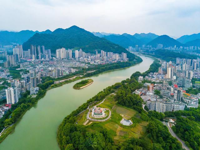 铜仁地区旅游景点有哪些?