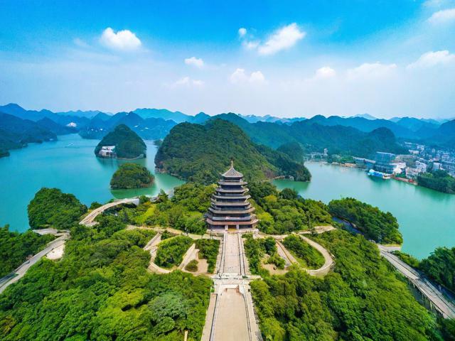湖南十大旅游景点有哪些？必去推荐！