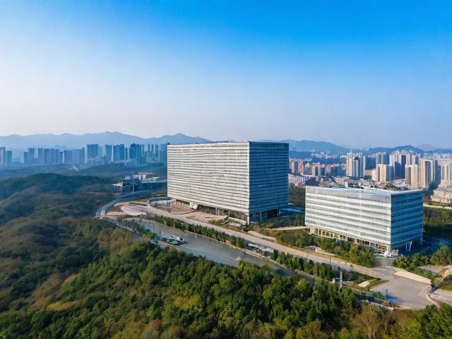 五台山东台的旅游景点在哪里