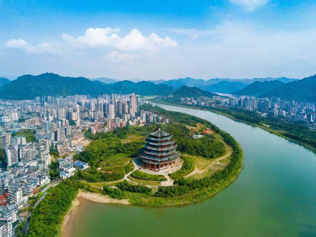 容县哪里有旅游景点