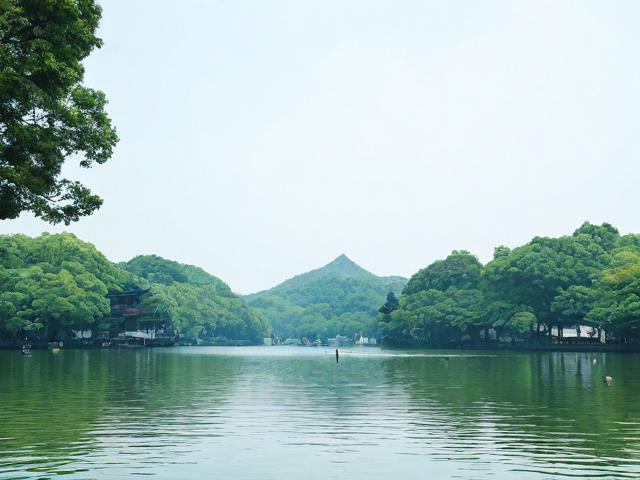 杭州旅行必知,哪些景点不容错过?