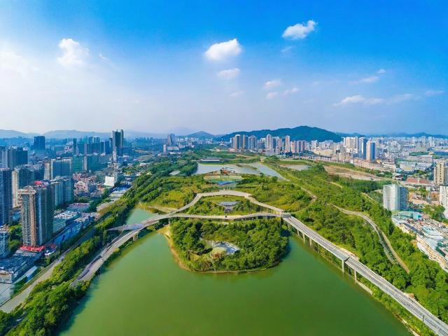 河南信阳旅游攻略,有哪些不容错过的景点和美食?