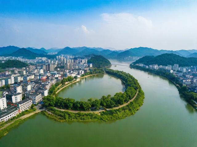 桐庐县最好玩的旅游景点在哪里