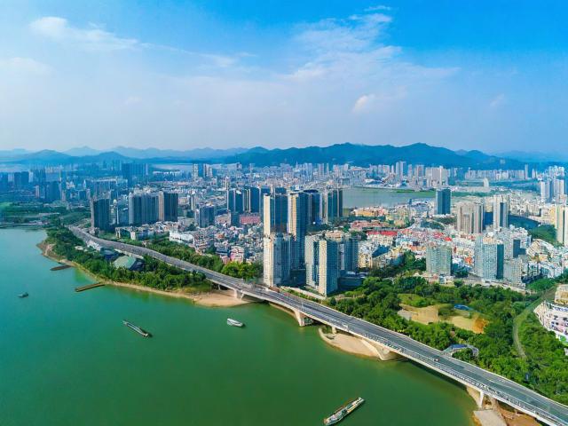 新会附近有哪些旅游景点？