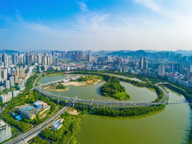 化州有哪些值得一去的风景旅游景点？