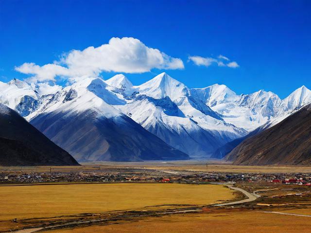 德钦的旅游景点在哪里啊