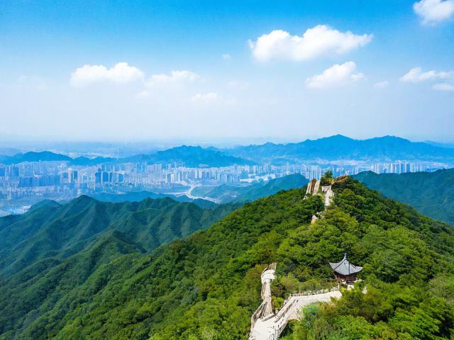 十里蓝山攻略，如何玩转十里蓝山？——一份详尽的旅游攻略
