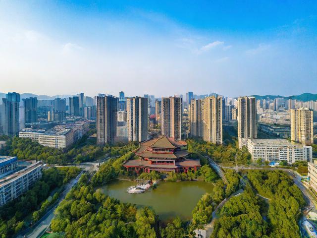 青山区有名的旅游景点在哪里