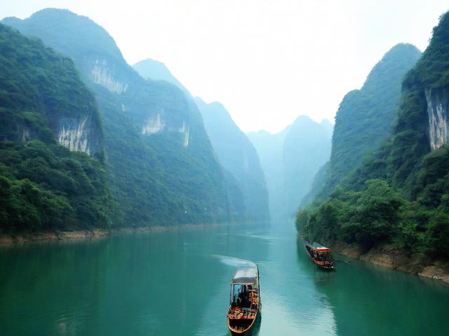 恩施攻略旅游,有哪些必去景点和特色美食?
