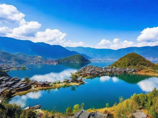 云南旅游10天纯玩团报价表,云南10天纯玩团报价表,探索彩云之南的旅行费用如何?