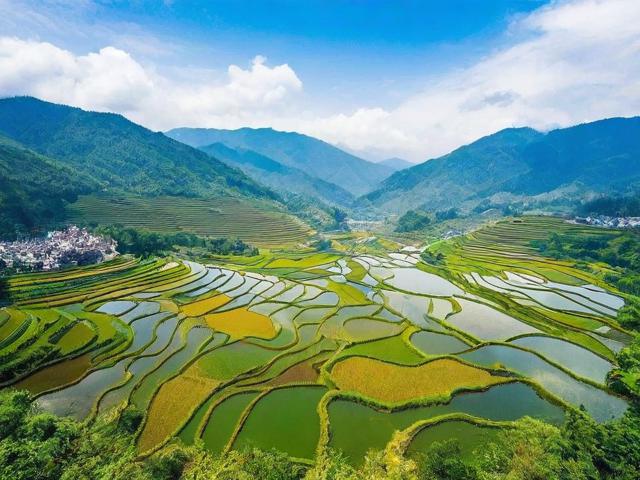 寻甸旅游有哪些必去景点和最佳游玩路线?