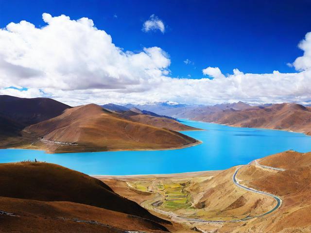 西藏在哪里是旅游景点