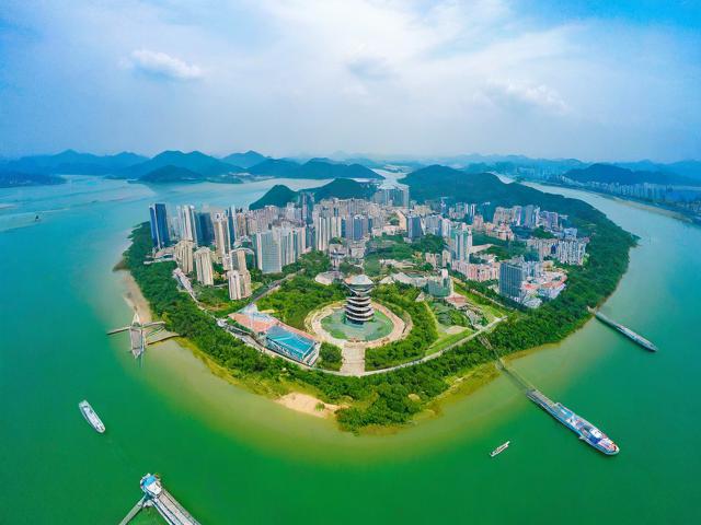 廉江十大旅游景点有哪些？