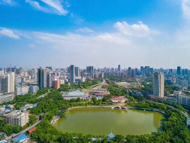 离南昌近的旅游景点有哪些?