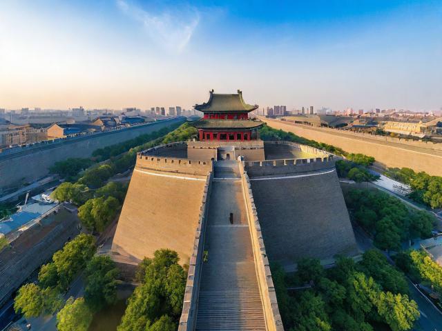 南京城墙攻略，南京城墙游玩全攻略，如何充分领略这座古城的魅力？