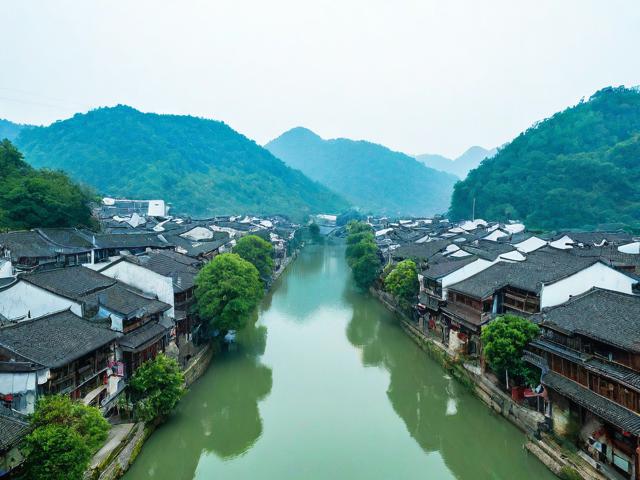 平江路游玩攻略,有哪些必去景点和特色体验?,平江路攻略,怎样规划能尽享其独特风情?,平江路旅游攻略,美食与美景如何兼顾游玩?