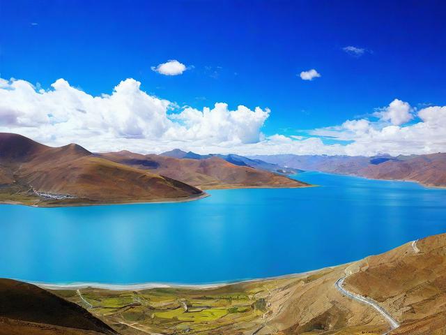 达尔宗湖的旅游景点在哪里