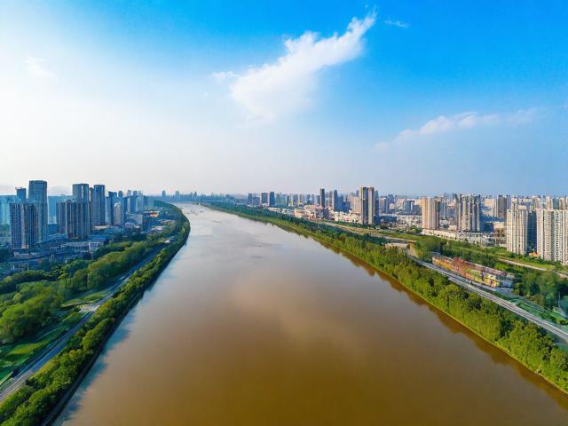 临河旅游攻略,有哪些不可错过的景点和美食推荐?