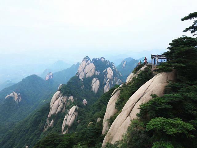广东天露山旅游景点在哪里