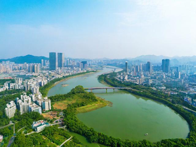 鹰潭周边有哪些值得一游的道教文化景点？