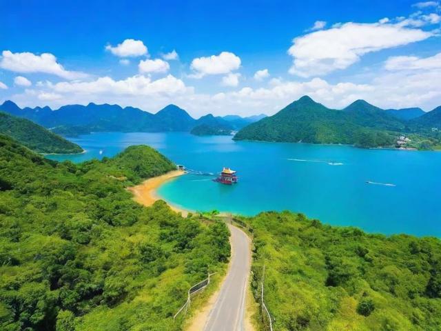 去哪里旅游景点比较凉快