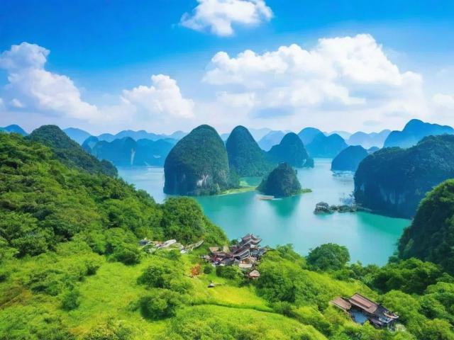 去哪里旅游景点比较凉快