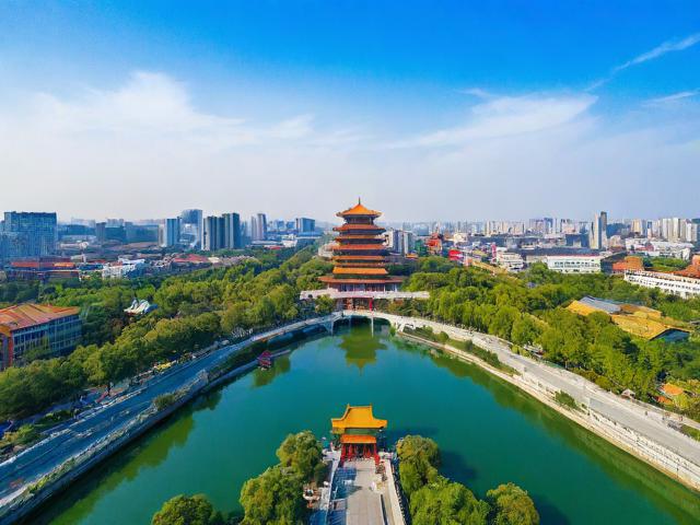 附近坐公交车旅游景点在哪里