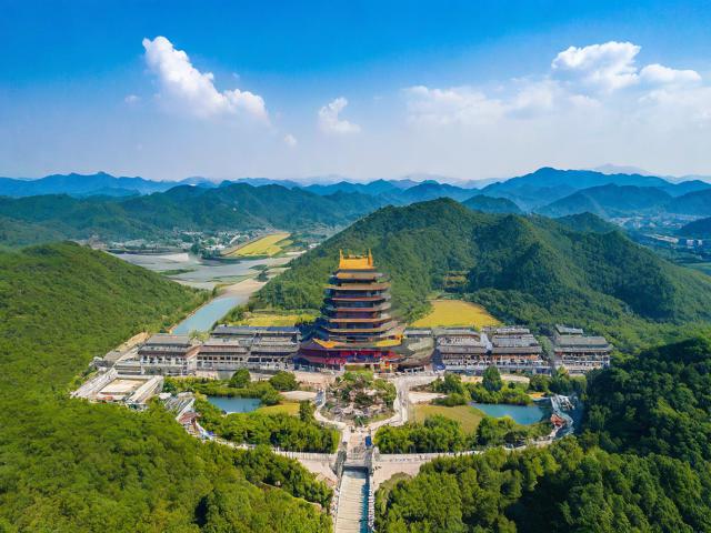 山西省旅游攻略,有哪些必去景点和美食推荐?