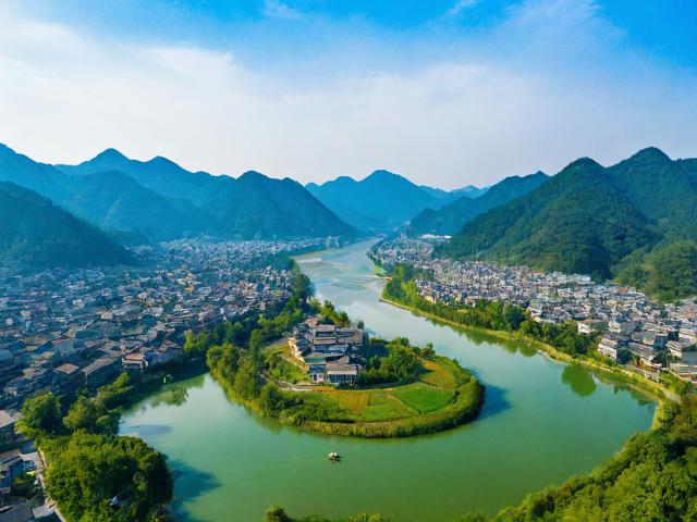 会泽旅游攻略,有哪些必游景点和美食推荐?