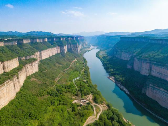 易县旅游景点位置在哪里