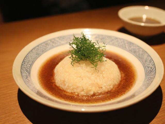 俏皮风, 东京美食攻略,有啥必吃美味呀?,好奇风, 东京美食攻略,藏着哪些特色风味?,实用风, 东京美食攻略,推荐些地道餐馆吗?