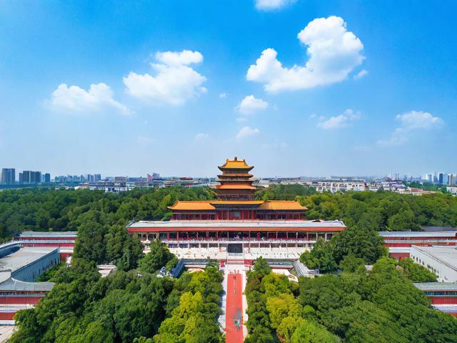 学生暑假去哪里旅游景点