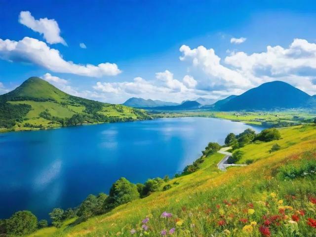 适合一个人散心的旅游地方有哪些,哪些旅游胜地最适合独自旅行者放松心情?
